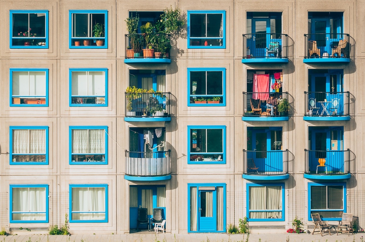 jak zrobić ławkę na balkon