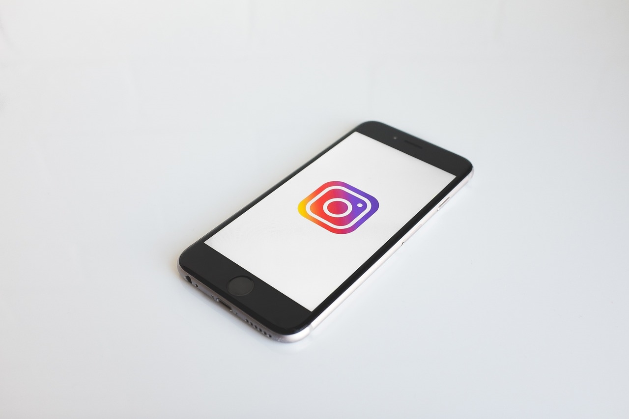 własny gif na instagram